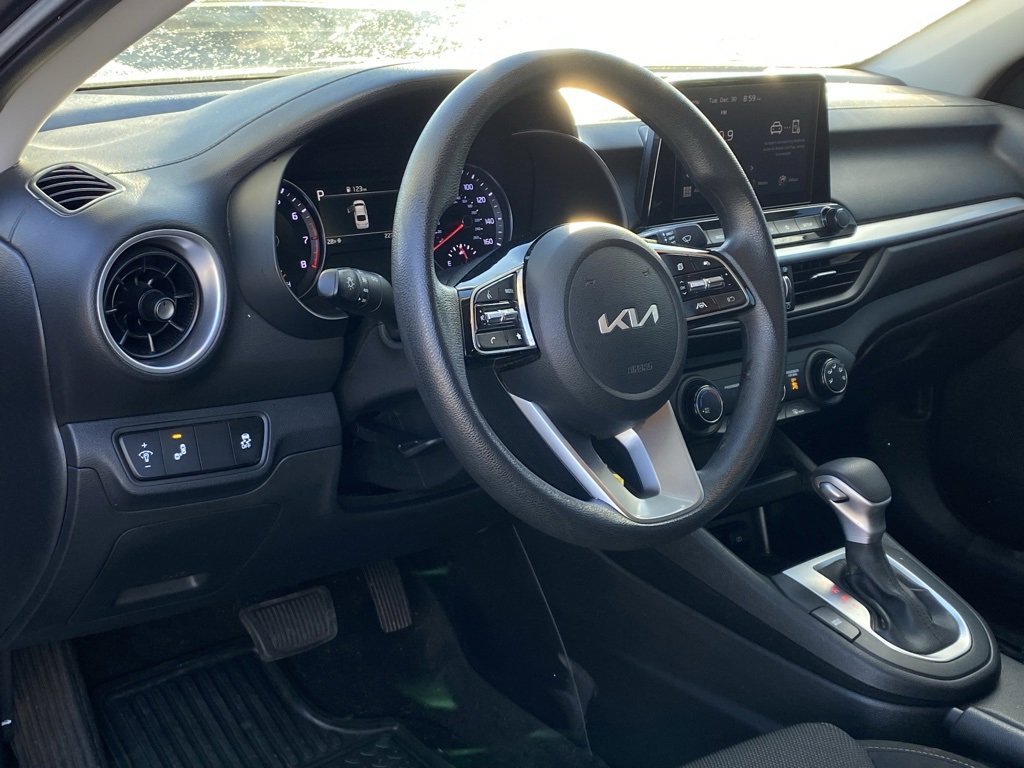 Used 2024 Kia Forte LXS w/ LXS Technology Package image 10