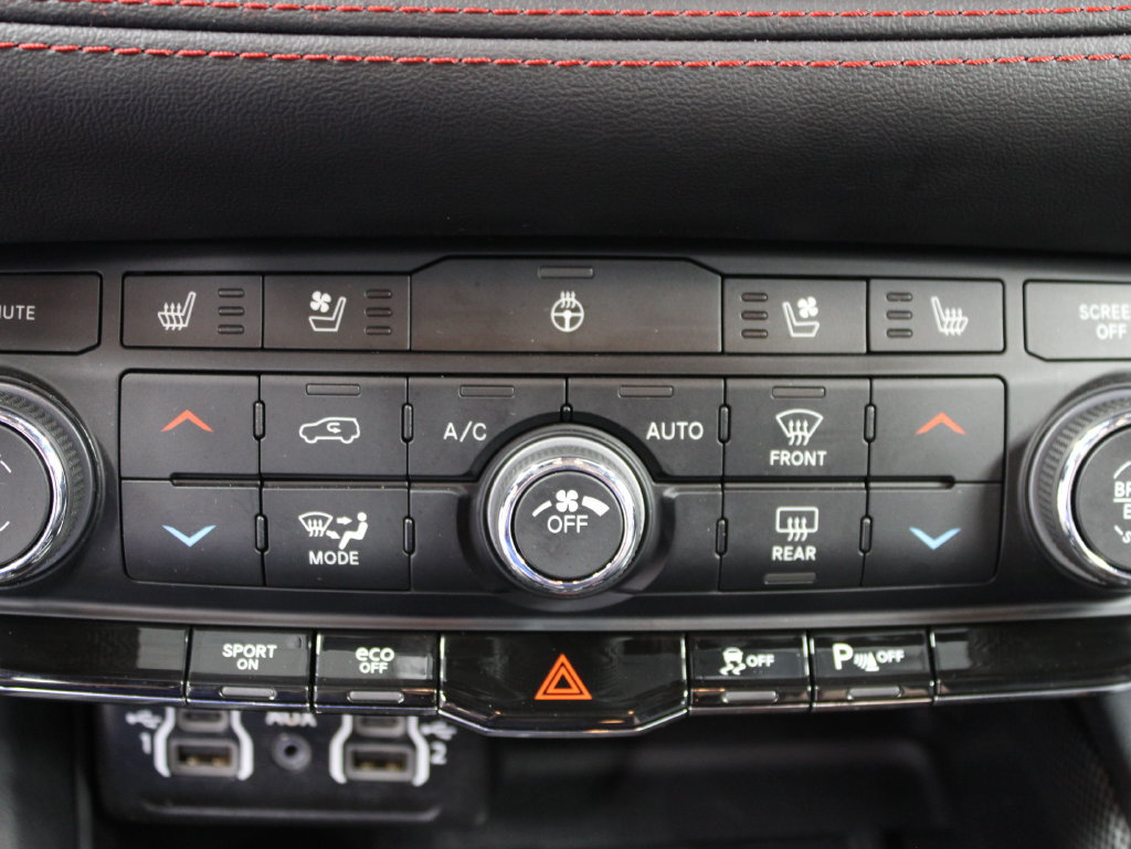 Used 2025 Dodge Durango R/T AWD/4WD image 58