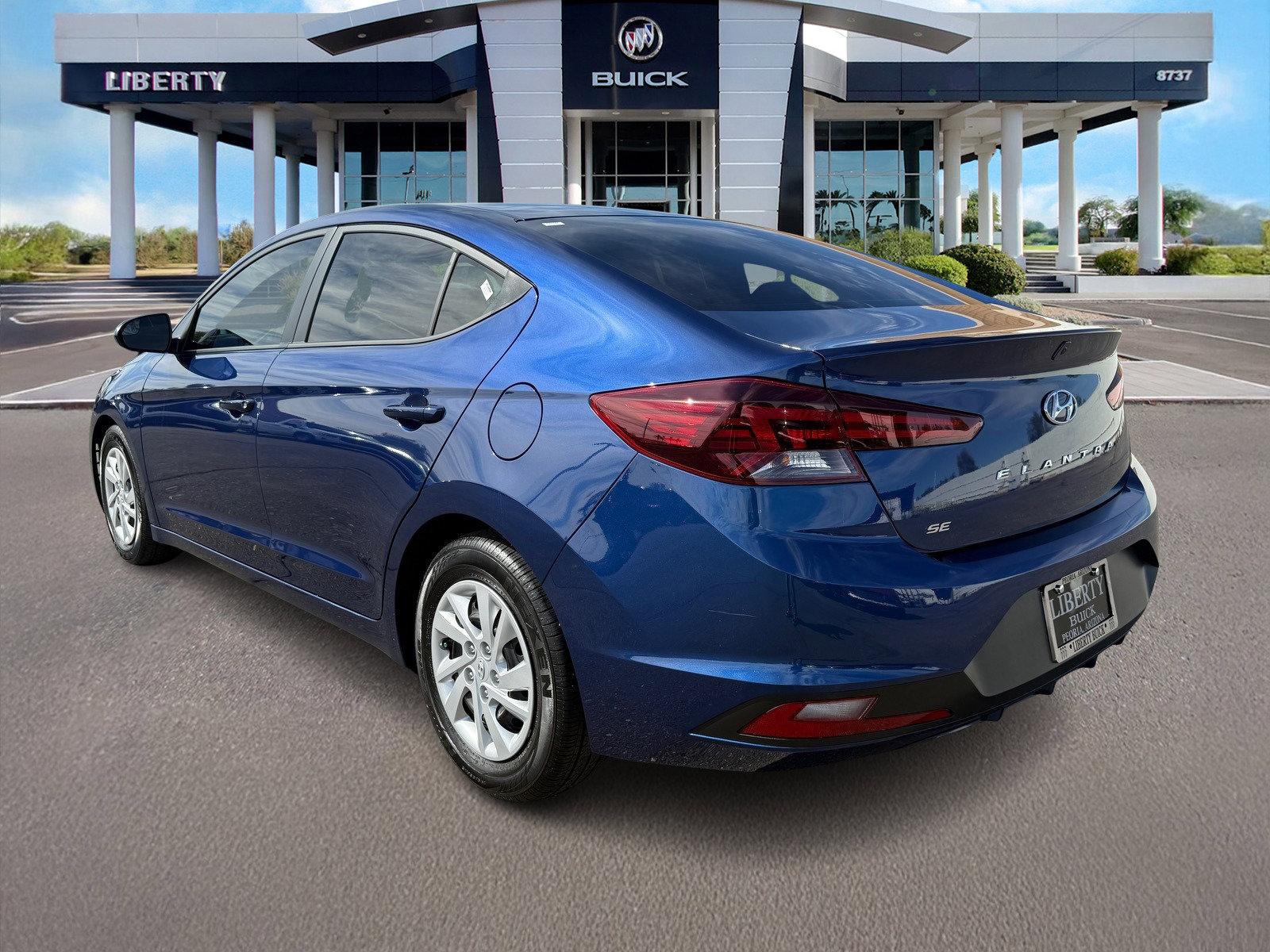Used 2019 Hyundai Elantra SE image 5