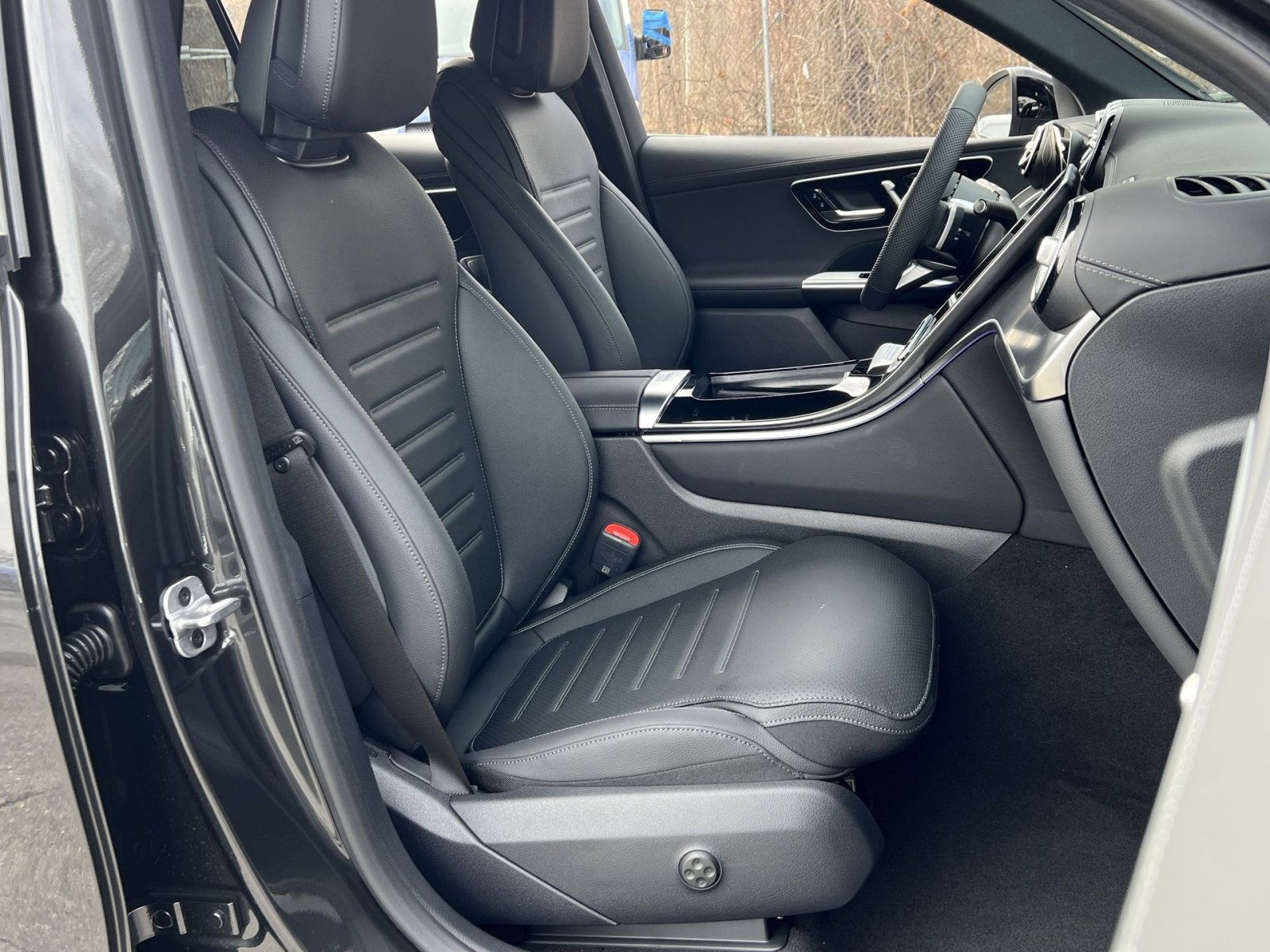 New 2026 Mercedes-Benz GLC 300 4MATIC image 26