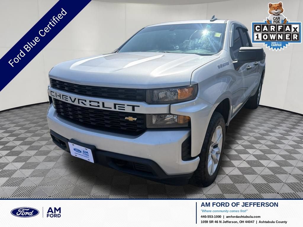 Used 2020 Chevrolet Silverado 1500 Custom w/ Custom Value Package AWD/4WD image 1