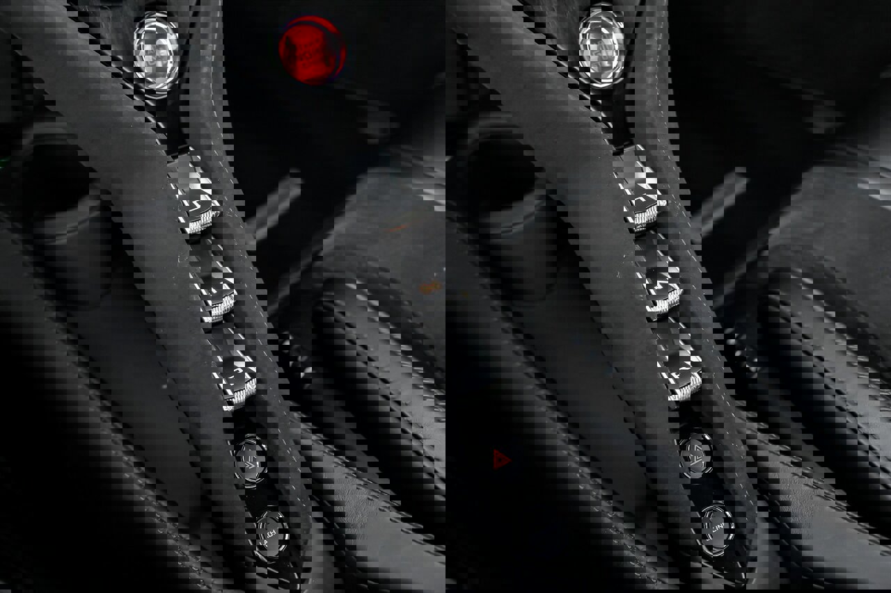 Used 2019 McLaren 720S image 38