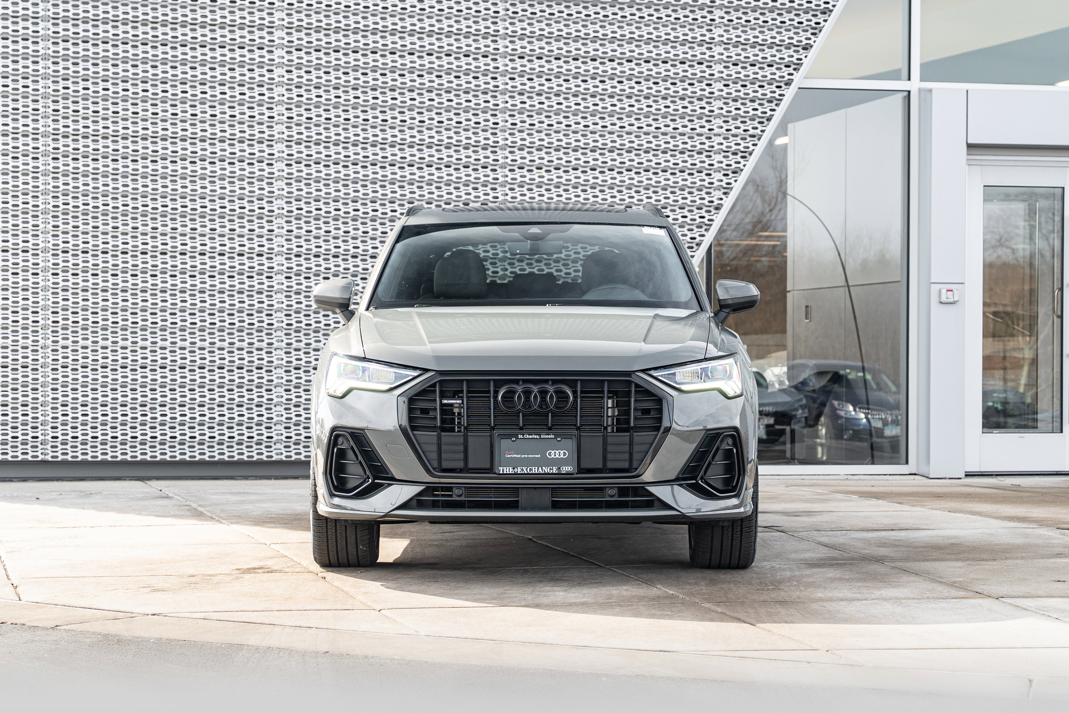 Certified 2025 Audi Q3 2.0T Premium w/ Convenience Package image 32