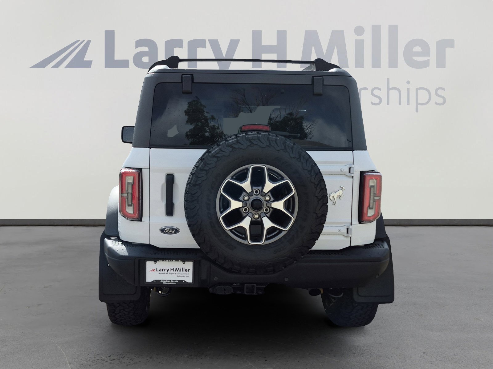 Used 2023 Ford Bronco Badlands AWD/4WD image 4