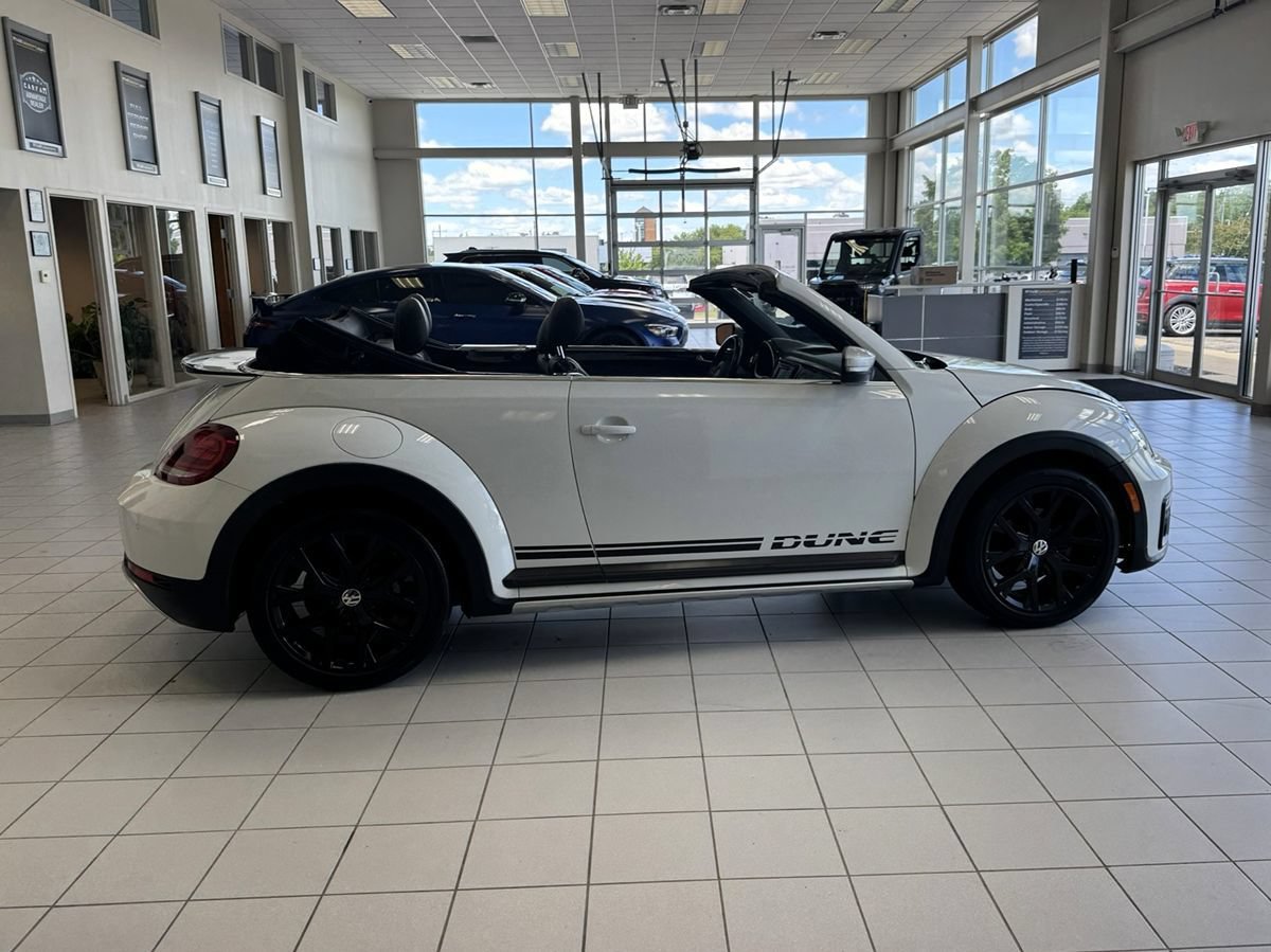 Used 2017 Volkswagen Beetle 1.8T Dune FWD image 8