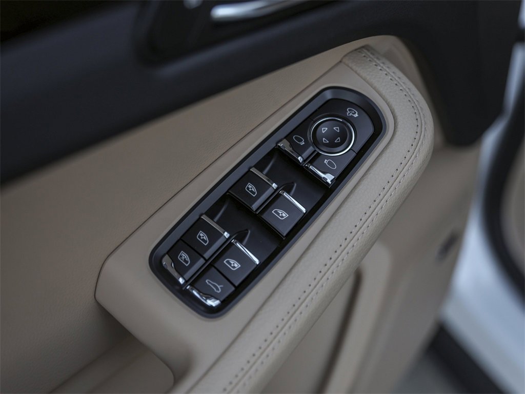 New 2026 Porsche Macan S image 31