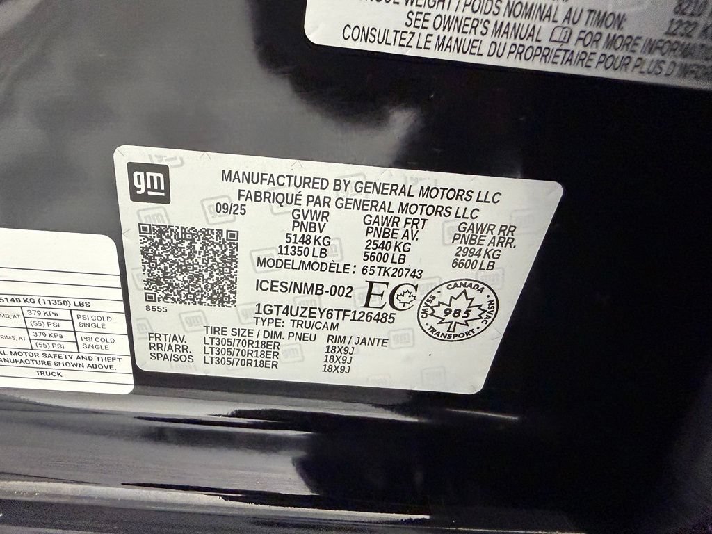 Used 2026 GMC Sierra 2500 AT4X AWD/4WD image 23