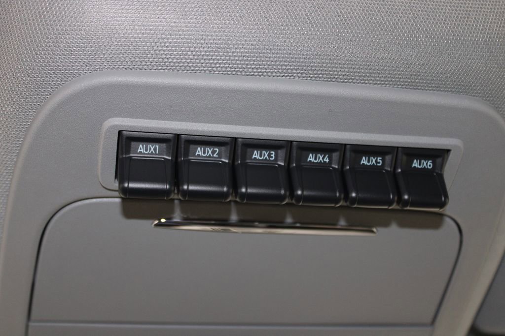 New 2026 Ford F250 Lariat w/ Black Appearance Package image 59