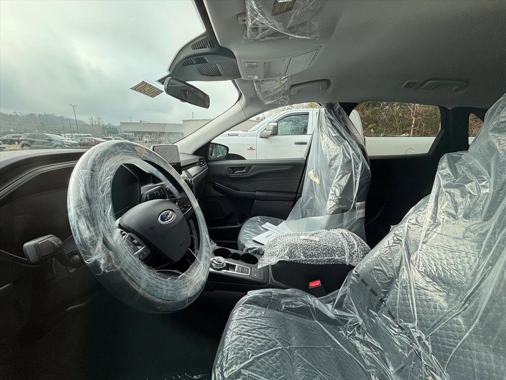 New 2026 Ford Escape Active w/ Cold Weather Package image 10