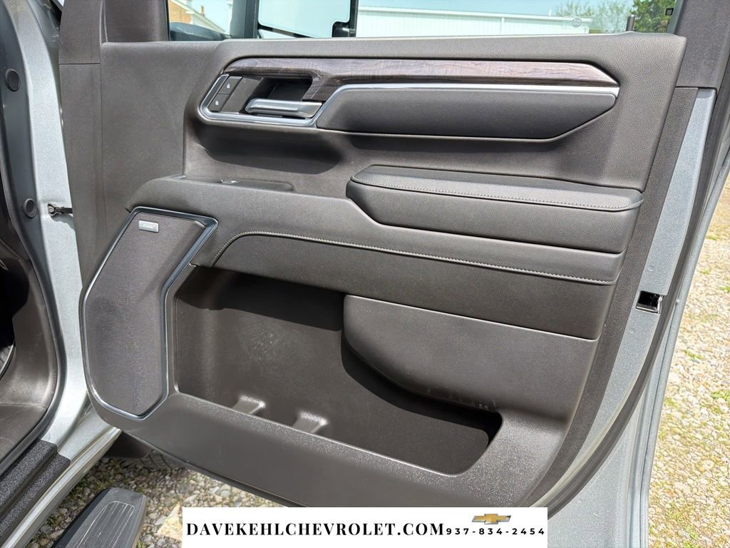 Used 2024 Chevrolet Silverado 3500 LTZ w/ LTZ Plus Package AWD/4WD image 24