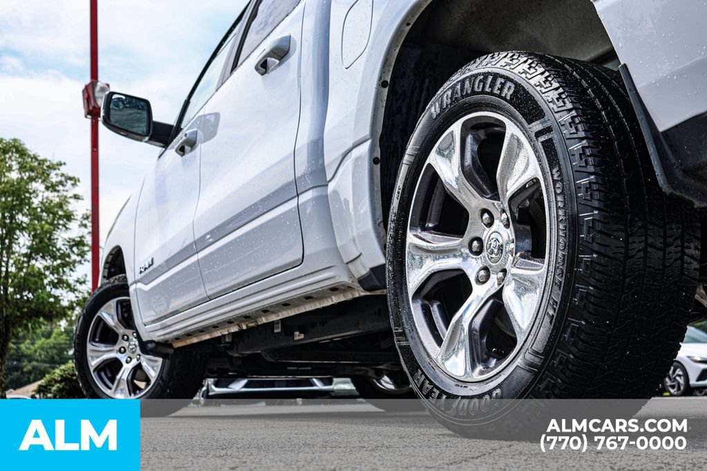 Used 2024 RAM 1500 Laramie RWD image 15