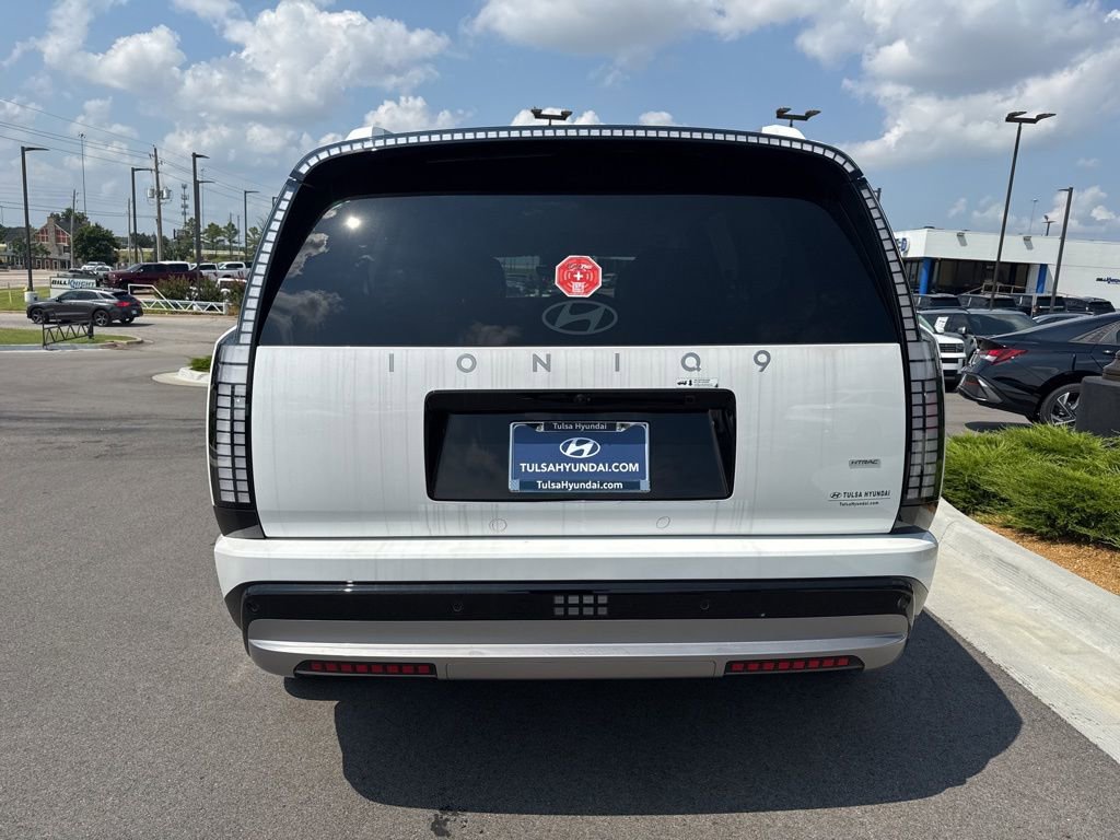 New 2026 Hyundai Ioniq 9 Limited image 9