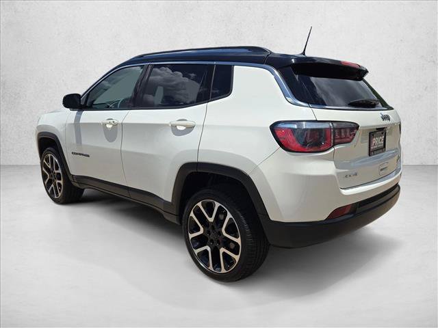 Used 2018 Jeep Compass Limited w/ Navigation Group AWD/4WD image 7