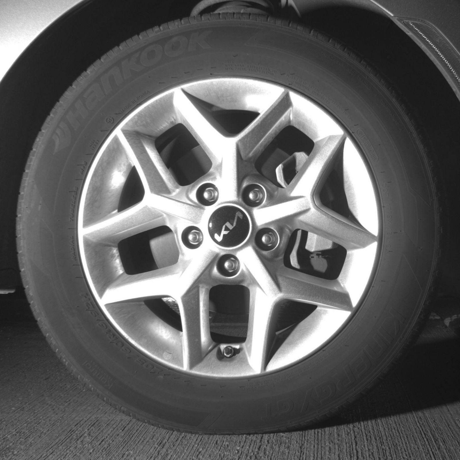 Used 2025 Kia Soul LX w/ LX Technology Package FWD image 16