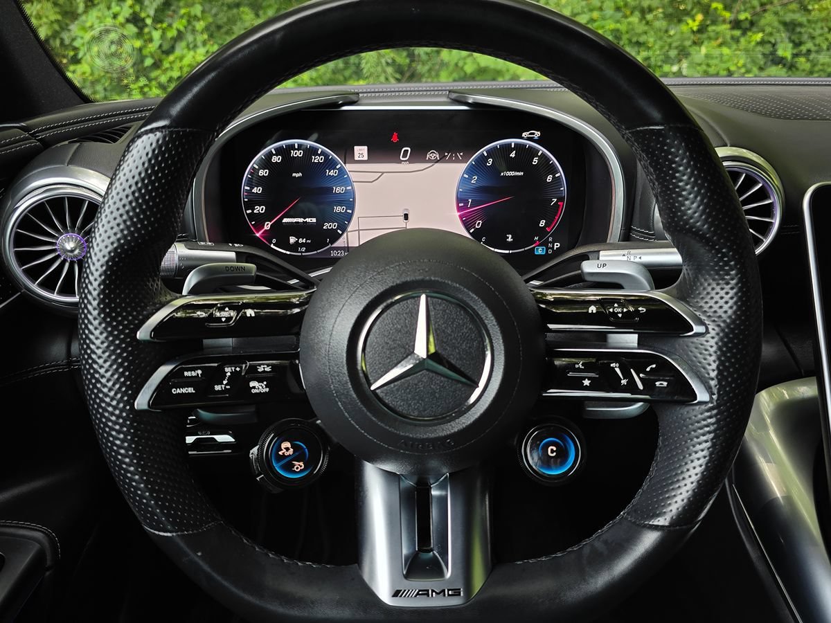 Used 2022 Mercedes-Benz SL 55 AMG 4MATIC image 40