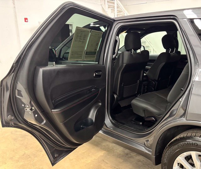 Used 2025 Dodge Durango GT RWD image 24