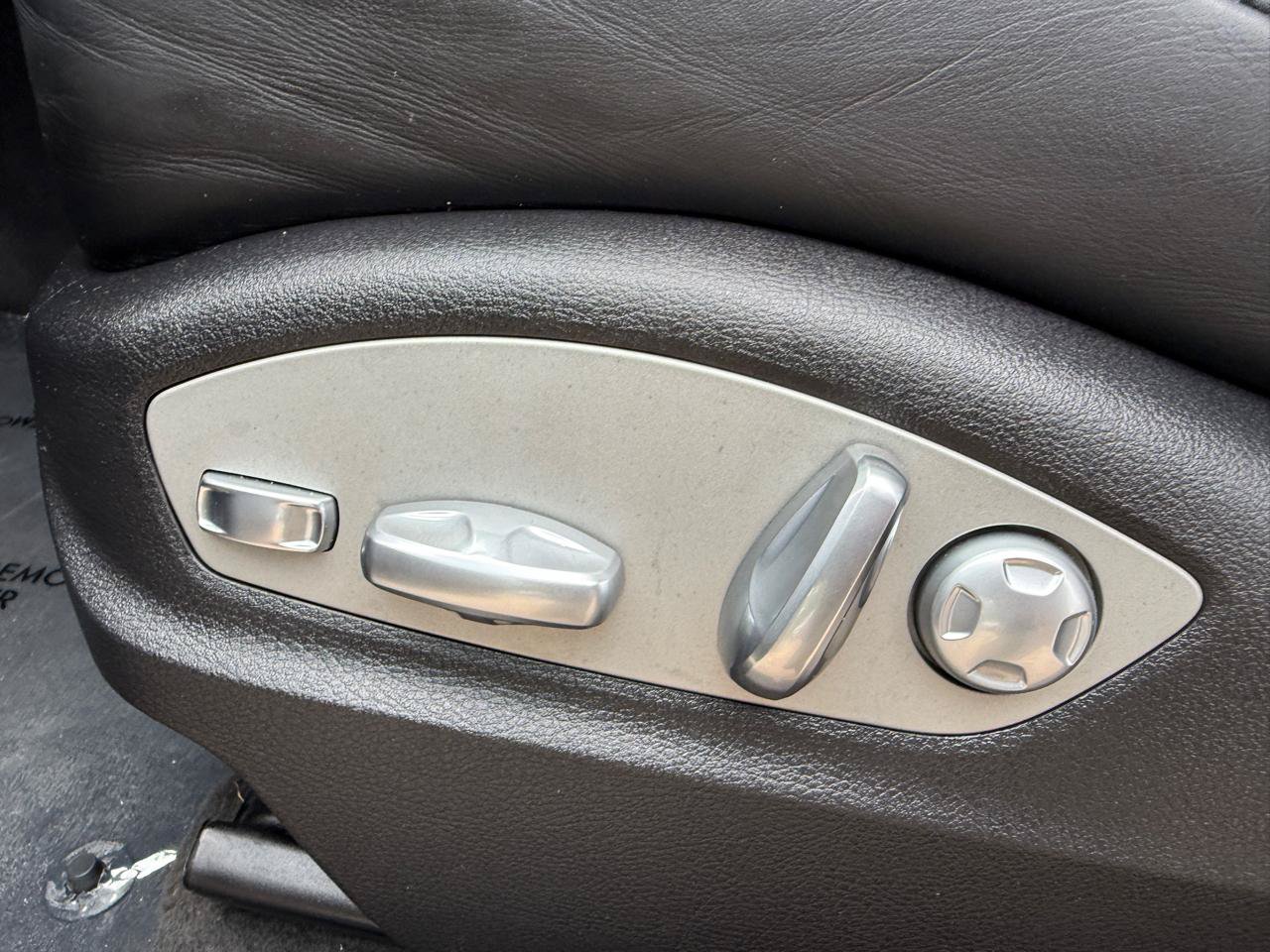 Used 2018 Porsche Macan AWD/4WD image 11