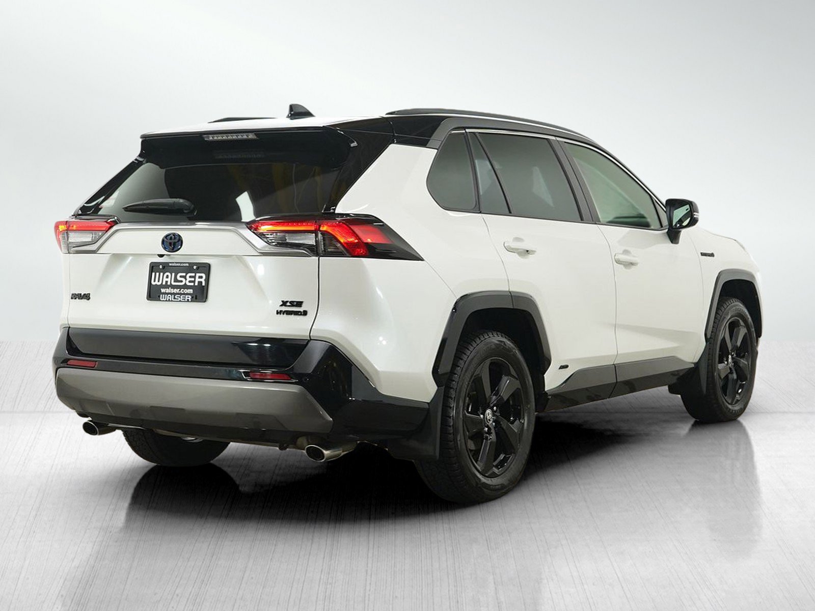 Used 2020 Toyota RAV4 XSE image 5