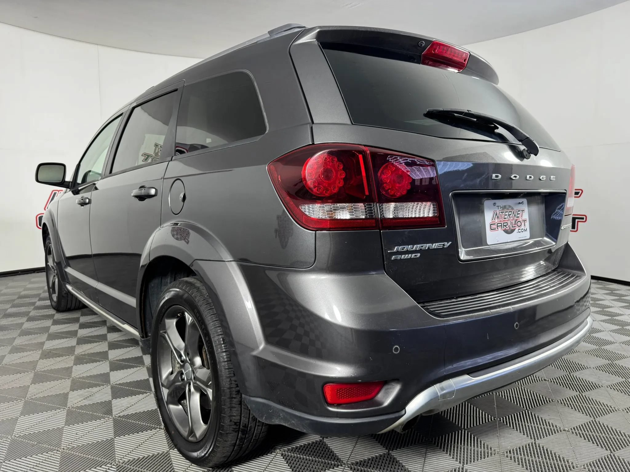 Used 2015 Dodge Journey Crossroad w/ Flexible Seating Group AWD/4WD image 27