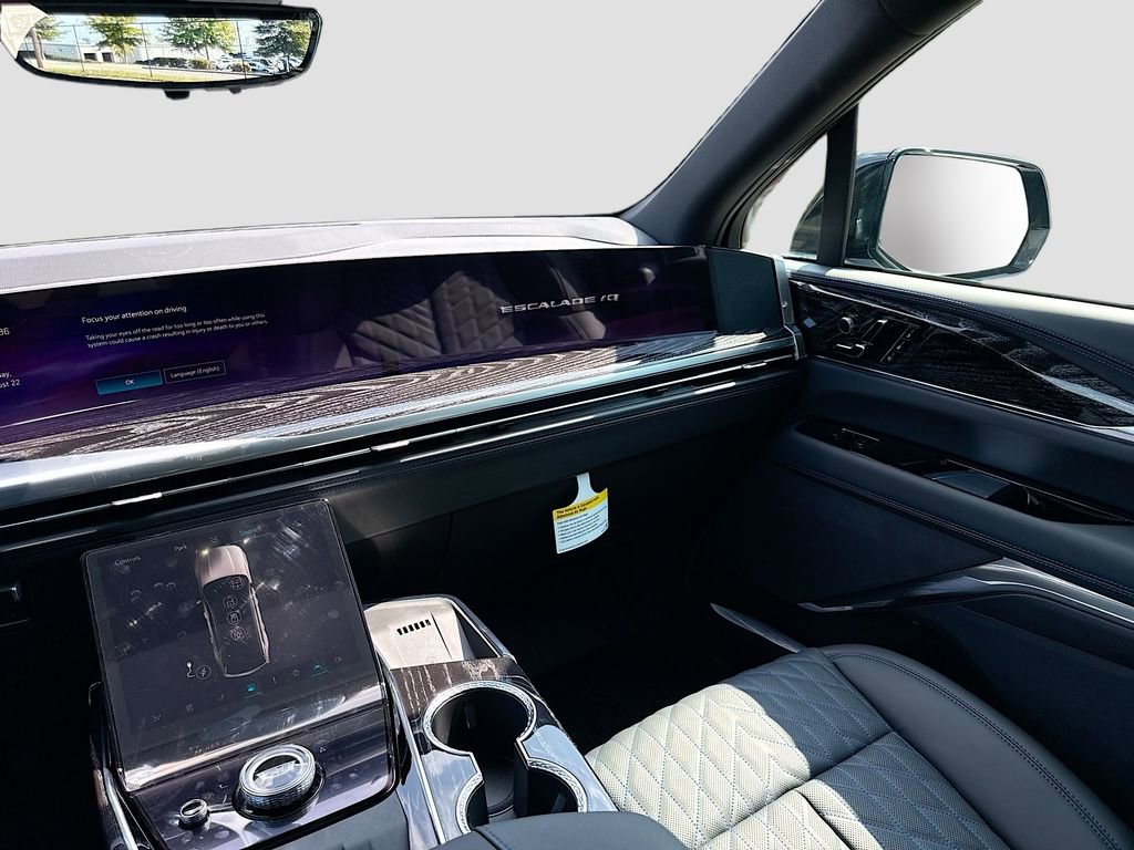 New 2026 Cadillac Escalade IQ Sport 1 w/ LPO, Floor Liner Package image 24