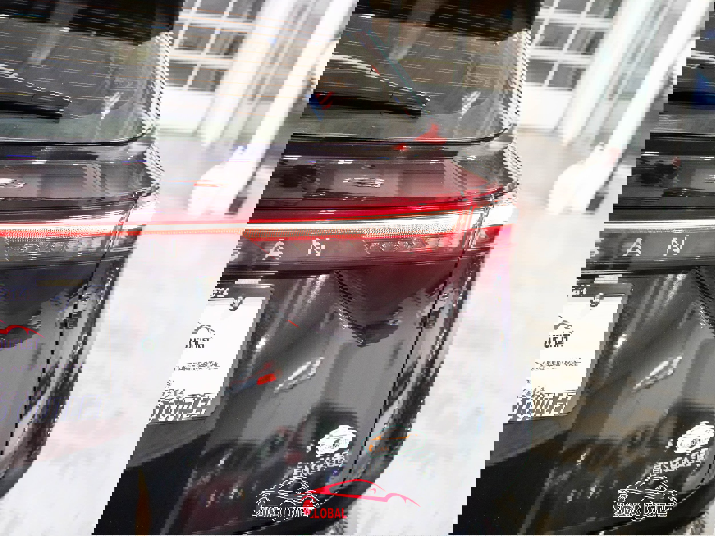 Used 2023 Nissan Ariya FWD image 45