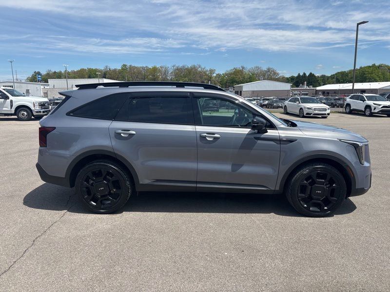 Used 2024 Kia Sorento X-Line EX AWD/4WD image 2