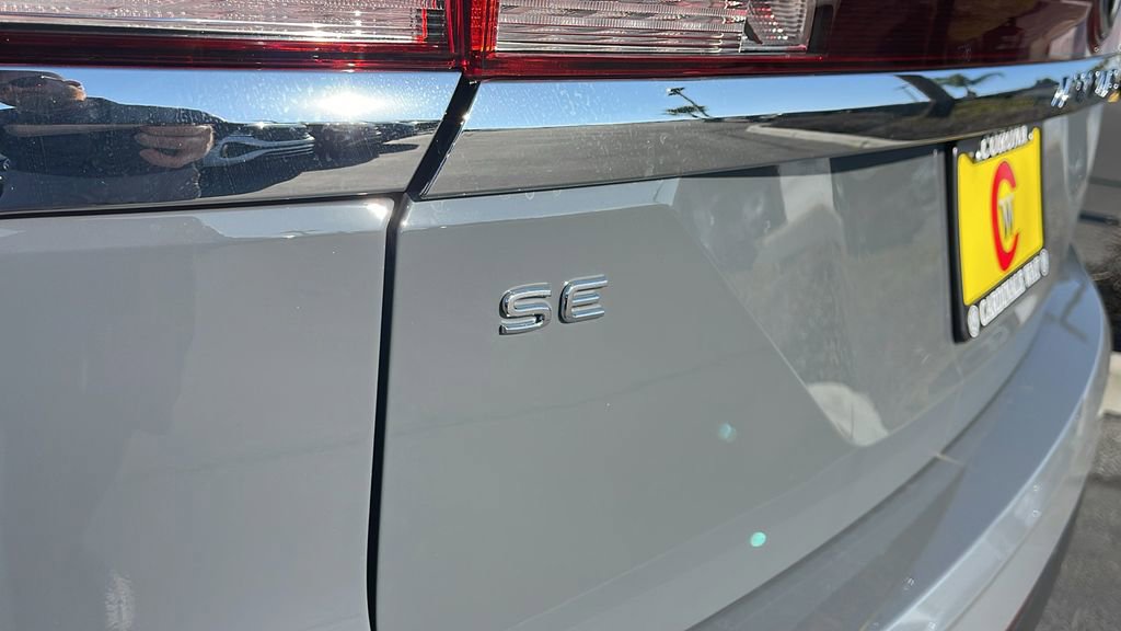 New 2026 Volkswagen Atlas SE FWD image 30