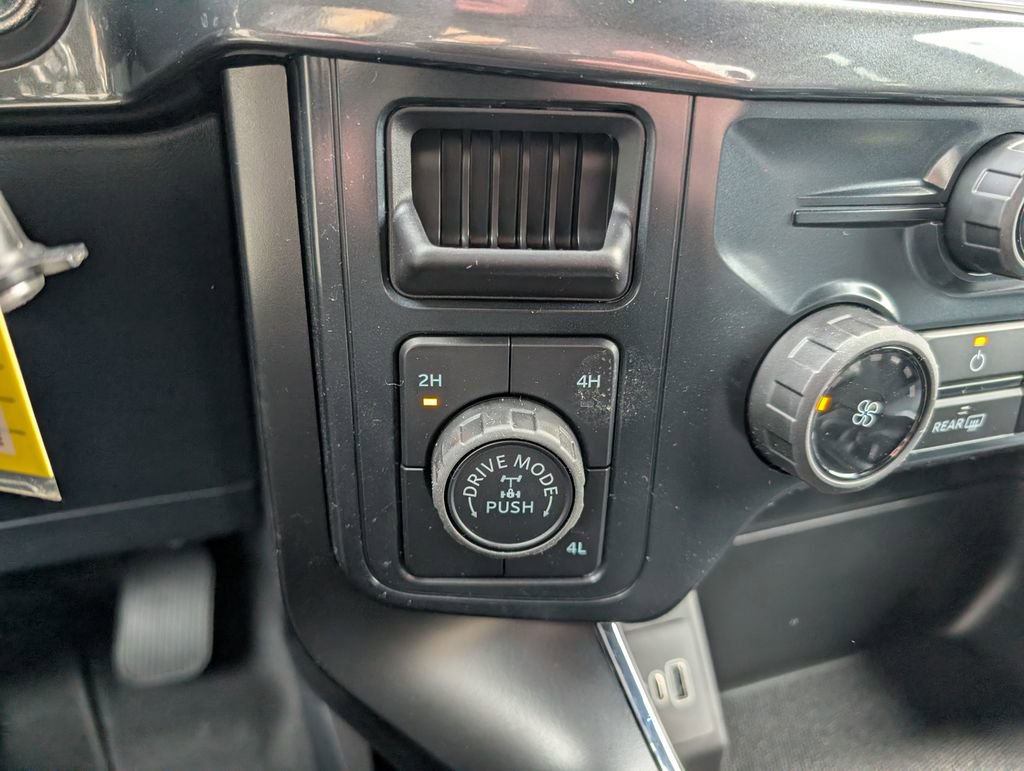 New 2026 Ford F150 STX w/ Equipment Group 200A AWD/4WD image 13