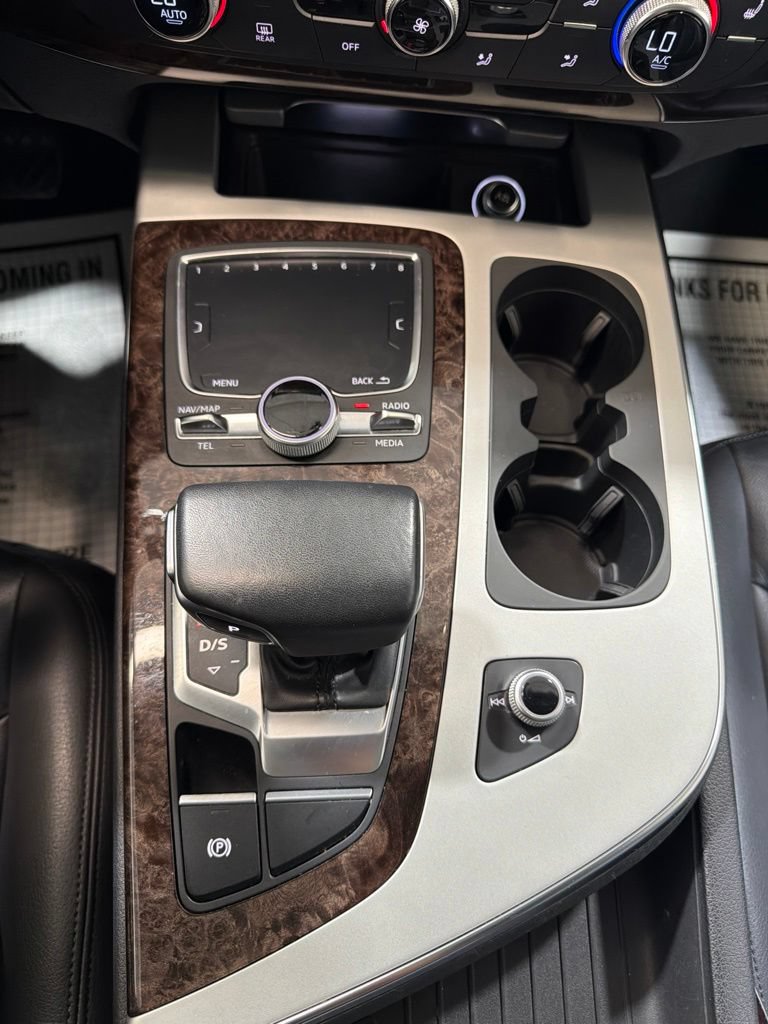 Used 2019 Audi Q7 2.0T Premium w/ Convenience Package AWD/4WD image 34