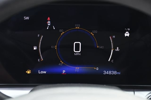 Used 2024 Chevrolet Trax LT FWD image 10