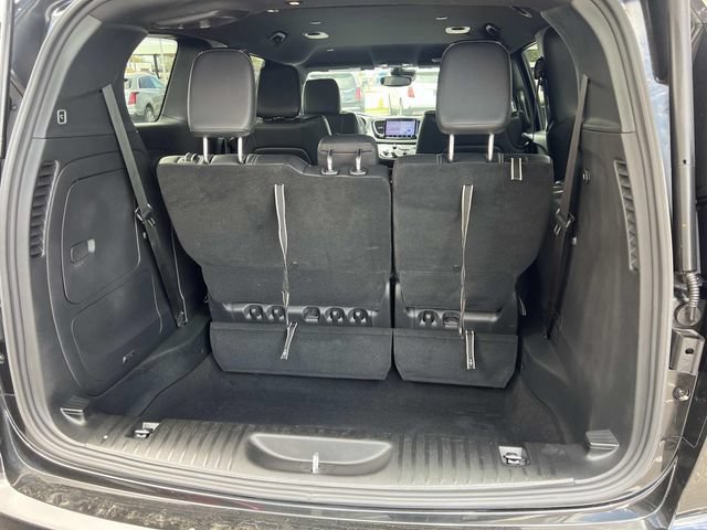 Used 2022 Chrysler Pacifica Touring-L w/ S Appearance Package FWD image 9
