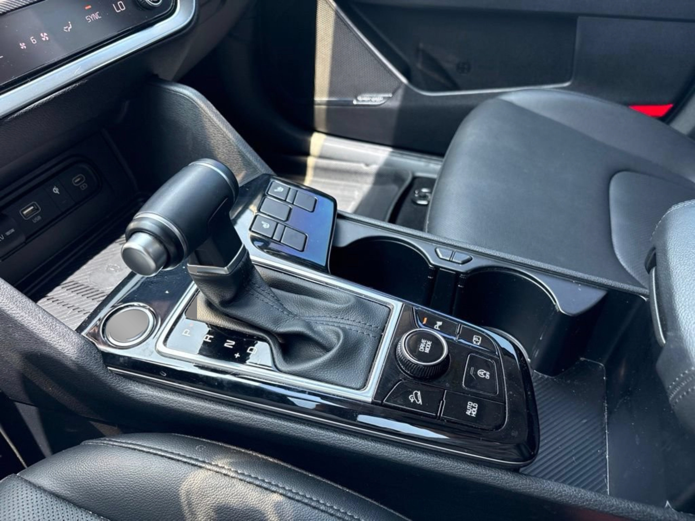 Used 2023 Kia Sportage SX FWD image 17