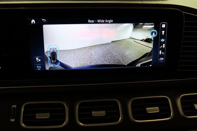 Used 2024 Mercedes-Benz GLE 450 4MATIC w/ AMG Line Exterior image 23