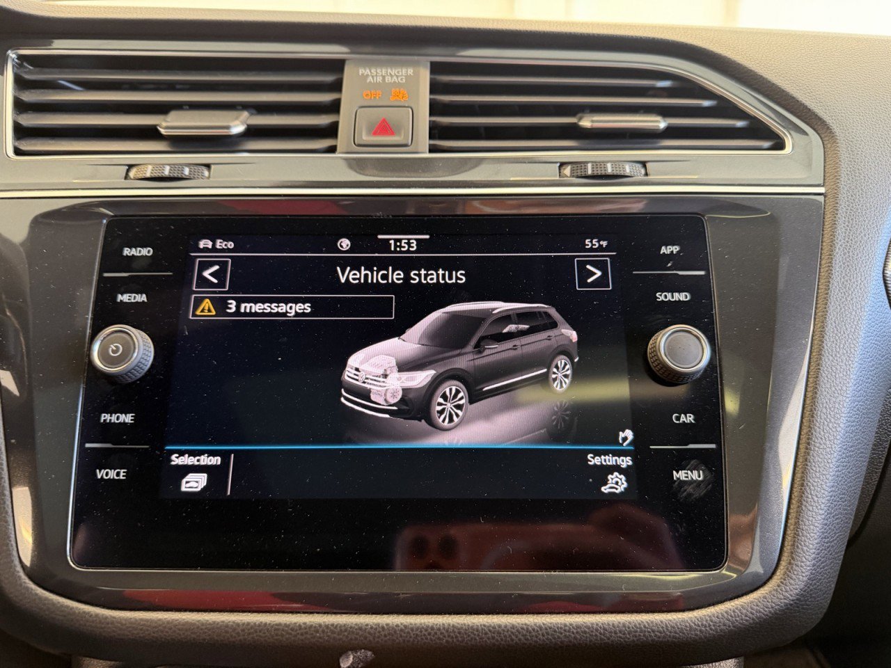 Used 2022 Volkswagen Tiguan SE R-Line AWD/4WD image 17