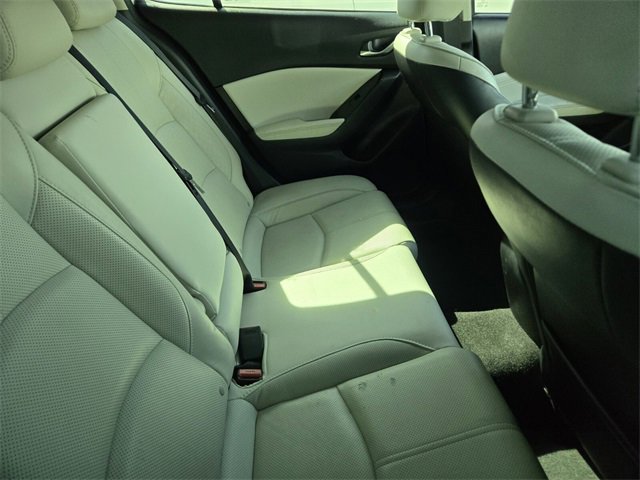 Used 2017 MAZDA MAZDA3 Grand Touring w/ Premium Equipment Package image 4