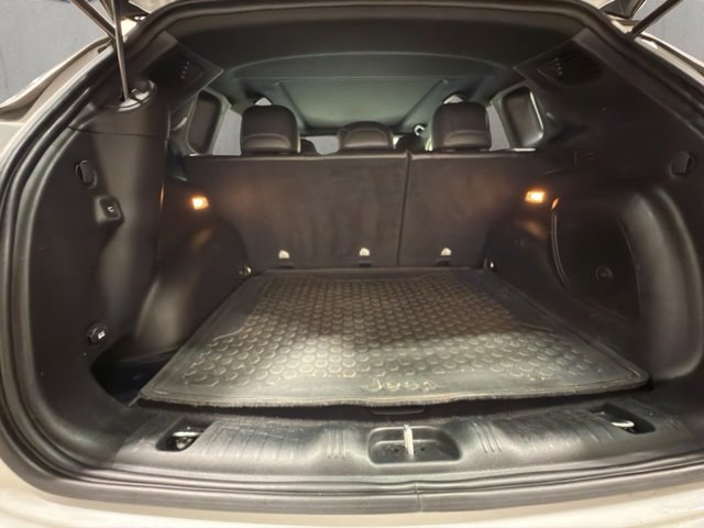 Used 2023 Jeep Compass High Altitude image 23