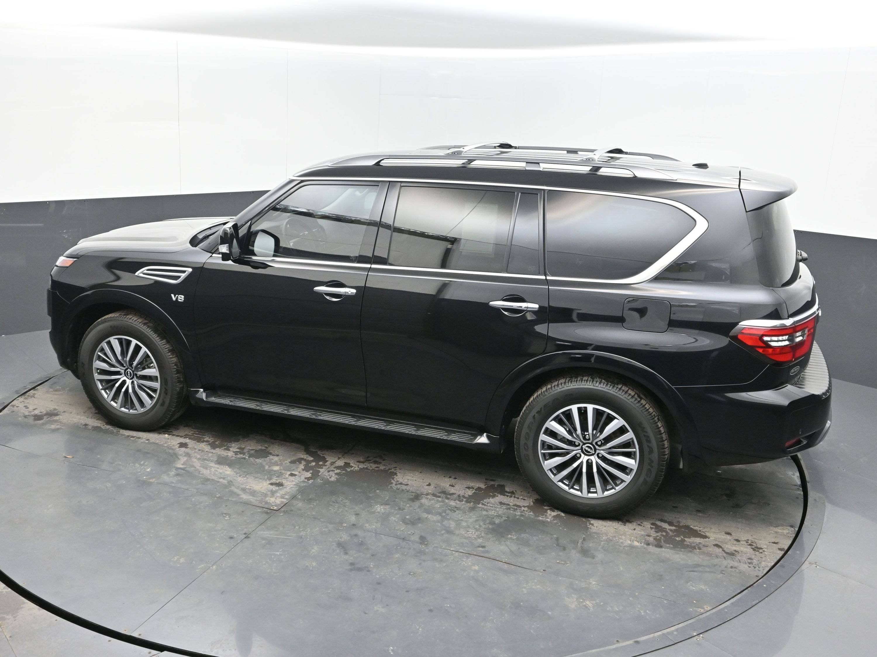 Used 2022 Nissan Armada SL image 33