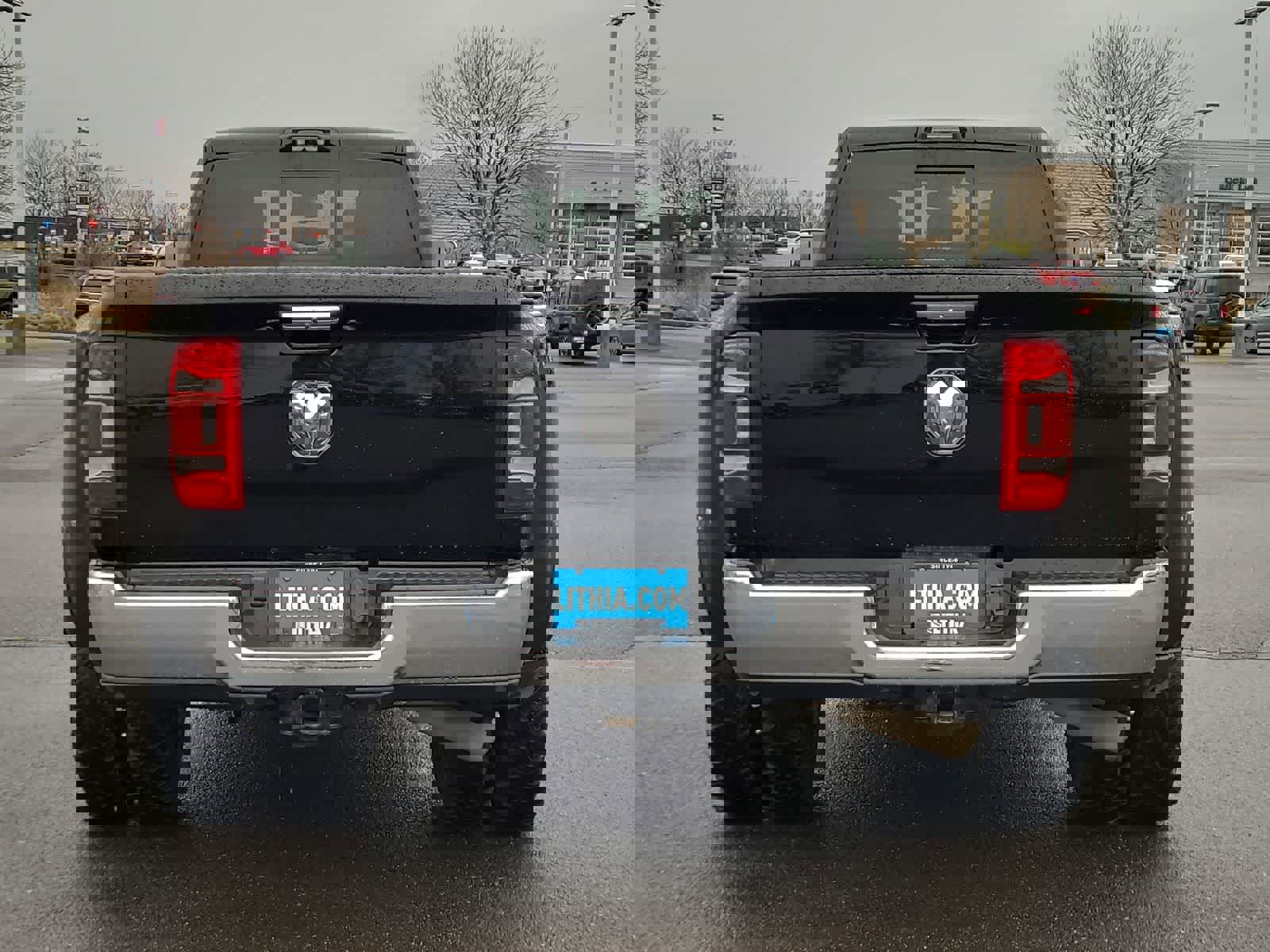 Used 2019 RAM 3500 Laramie image 13