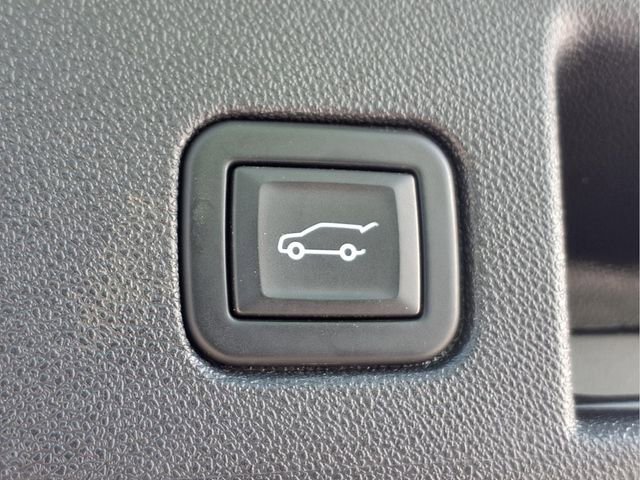 Certified 2023 Chevrolet Equinox Premier AWD/4WD image 25