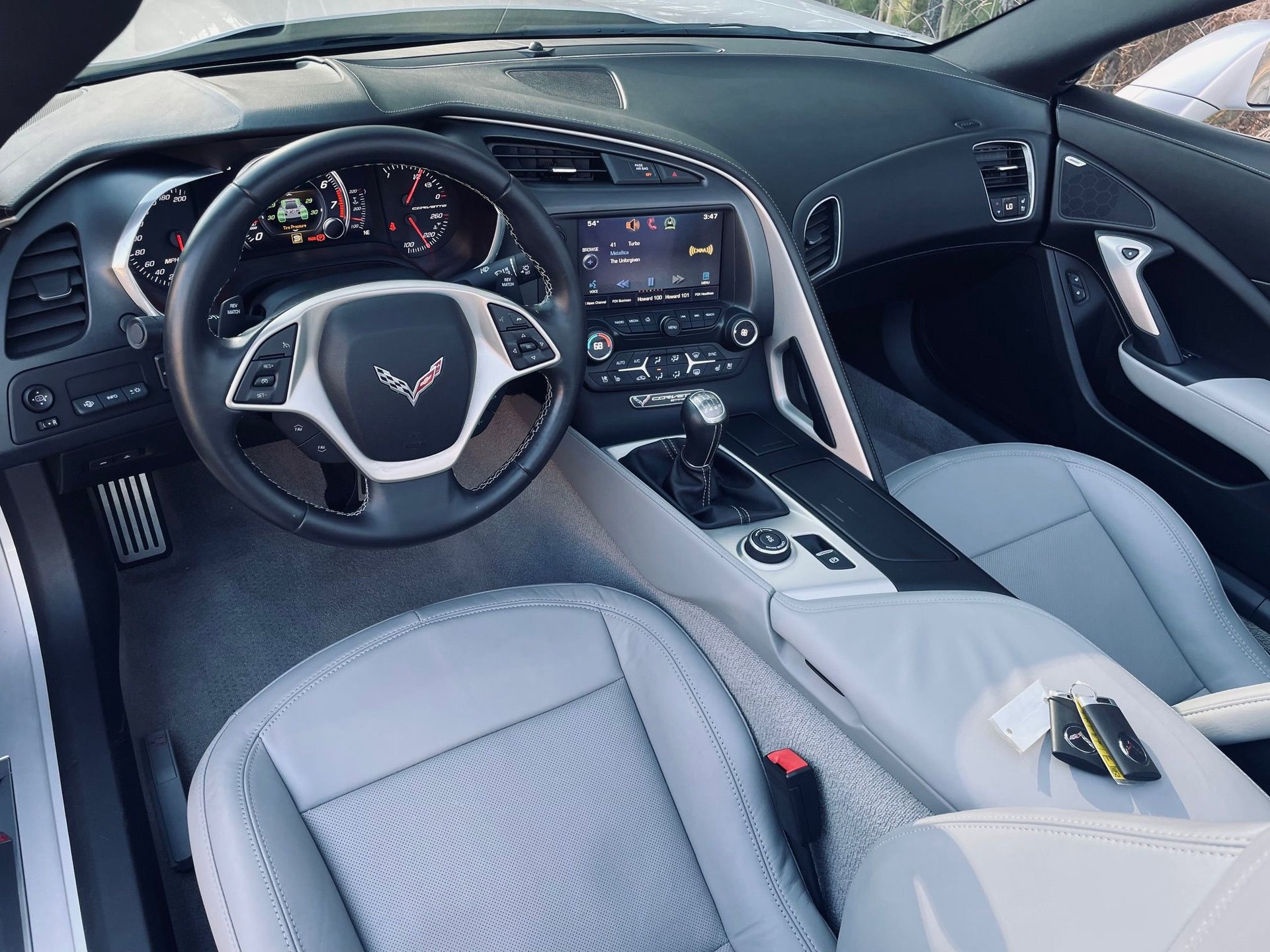 Used 2015 Chevrolet Corvette Stingray Convertible w/ 2LT Preferred Equipment Group image 46