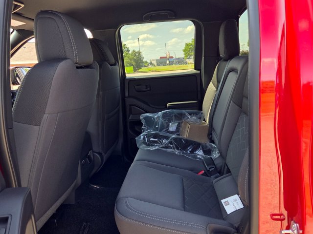 New 2027 Nissan Frontier SV w/ SV Convenience Package RWD image 6
