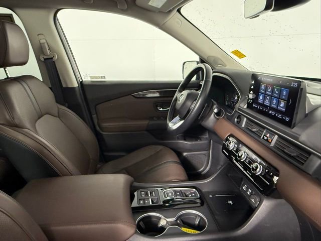Used 2024 Honda Pilot Elite image 50