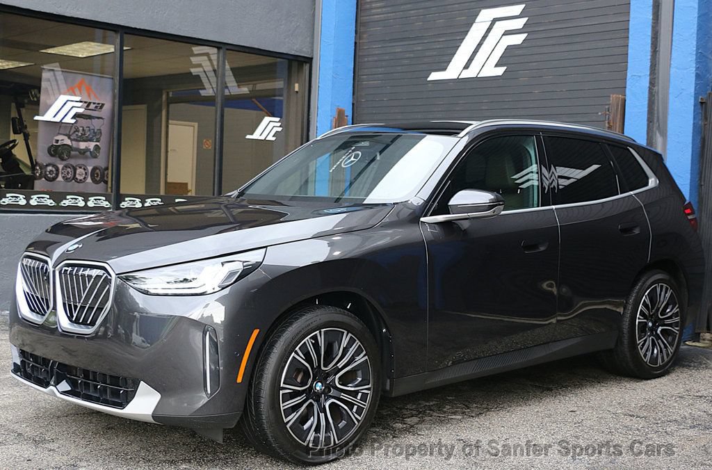 Used 2025 BMW X3 xDrive30i AWD/4WD image 4