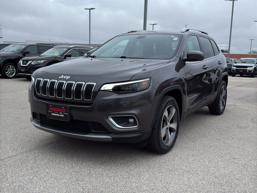 Used 2019 Jeep Cherokee Limited w/ Luxury Group AWD/4WD image 2