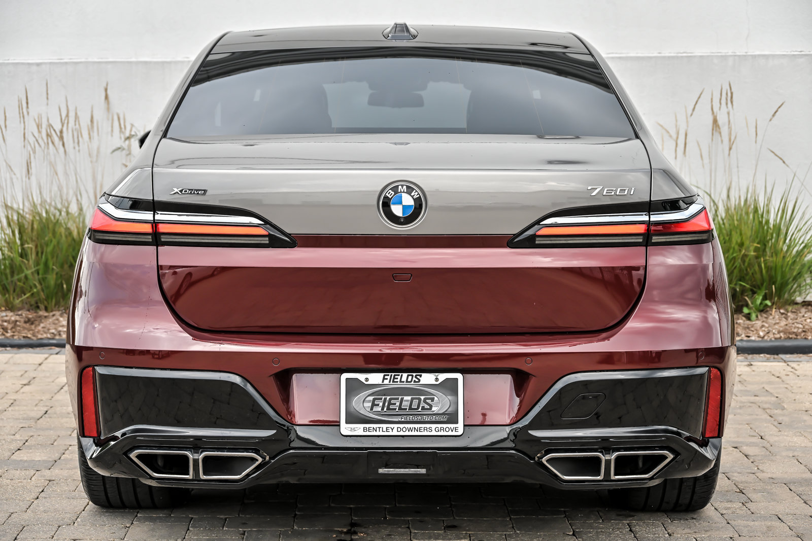 Used 2023 BMW 760i xDrive AWD/4WD image 13
