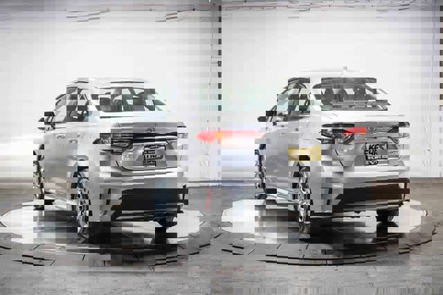 Certified 2022 Toyota Corolla LE image 2