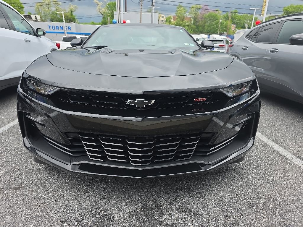 Used 2023 Chevrolet Camaro SS RWD image 2