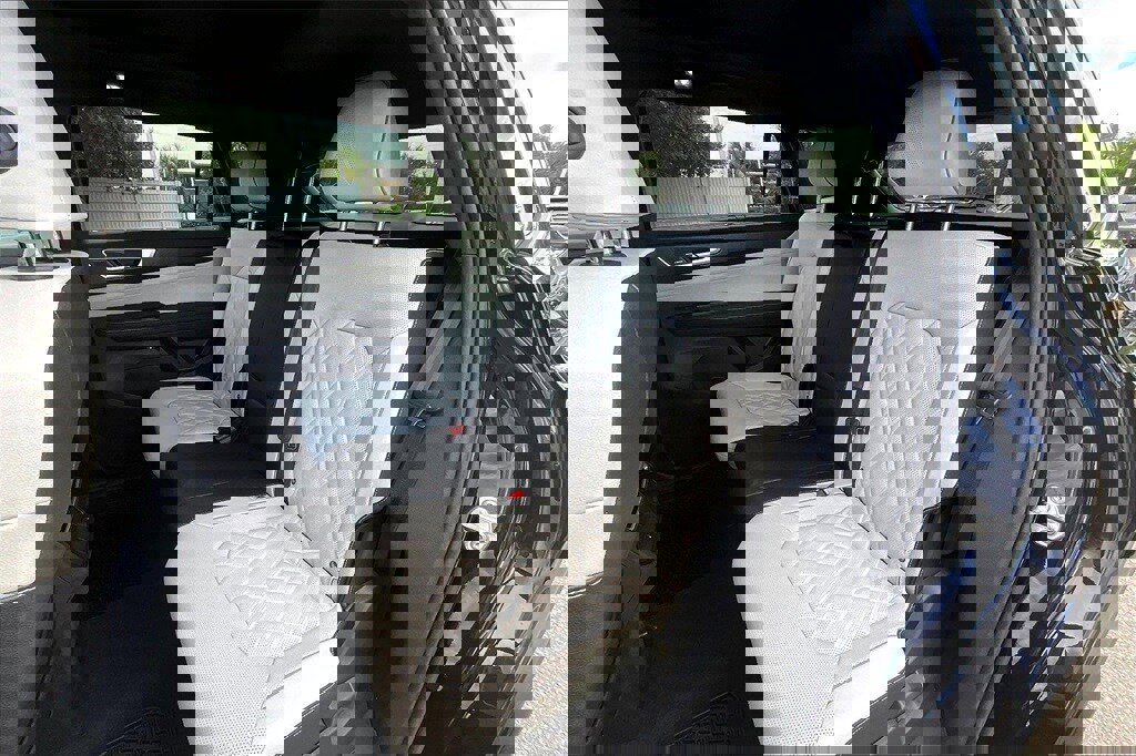 New 2026 Volkswagen Atlas Cross Sport SEL Premium R-Line image 16