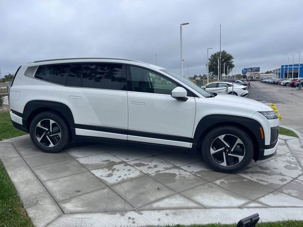 New 2026 Hyundai Ioniq 9 S image 6