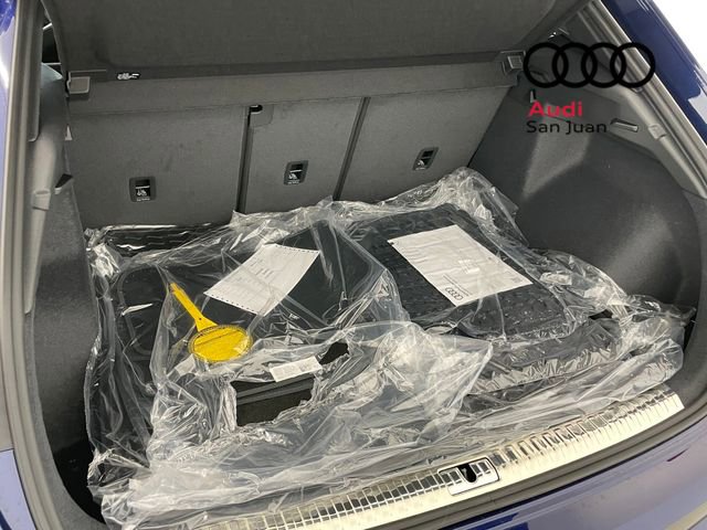 New 2025 Audi Q3 2.0T Premium image 8